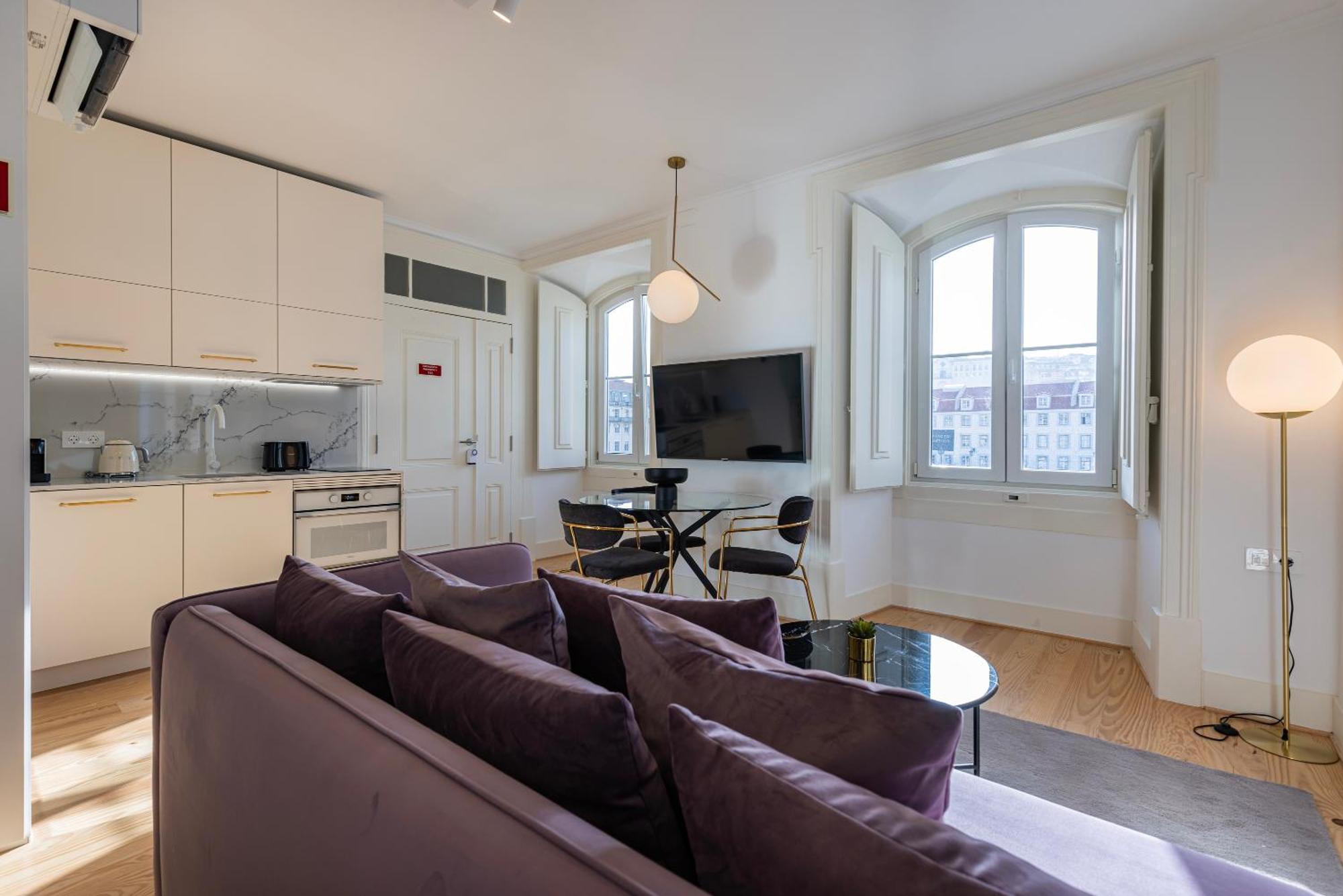 Figueira Quality Apartments By Lovelystay Lisbon Exterior photo