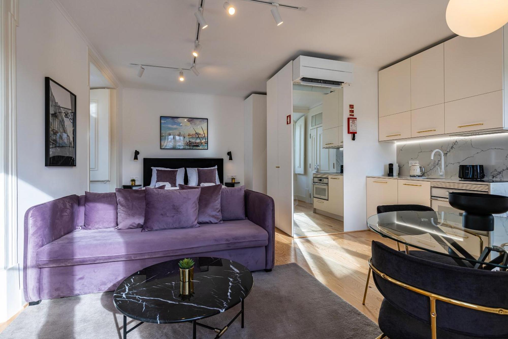 Figueira Quality Apartments By Lovelystay Lisbon Exterior photo
