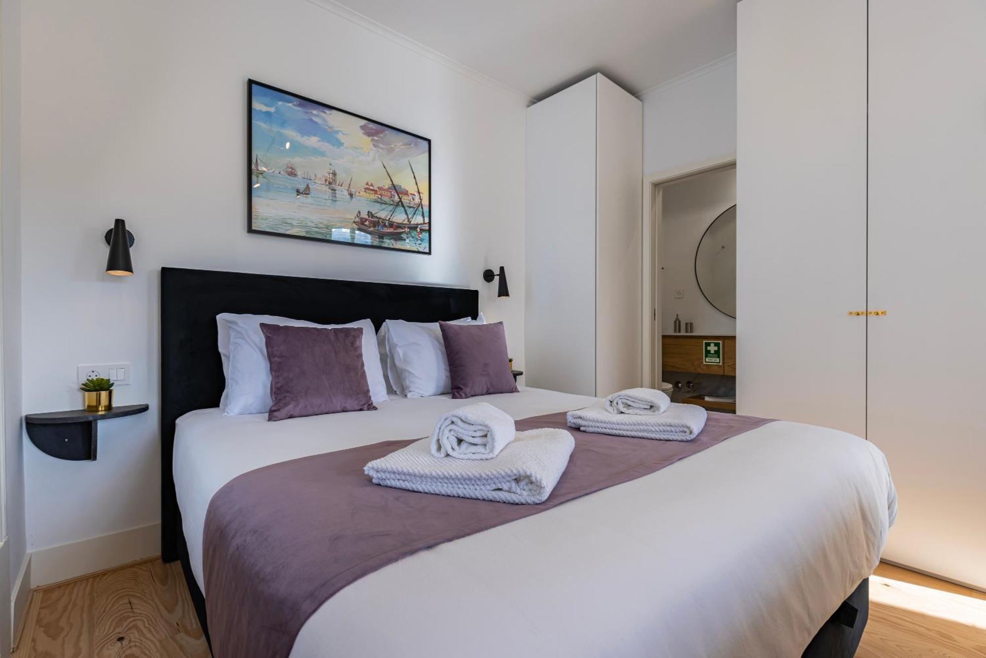 Figueira Quality Apartments By Lovelystay Lisbon Exterior photo