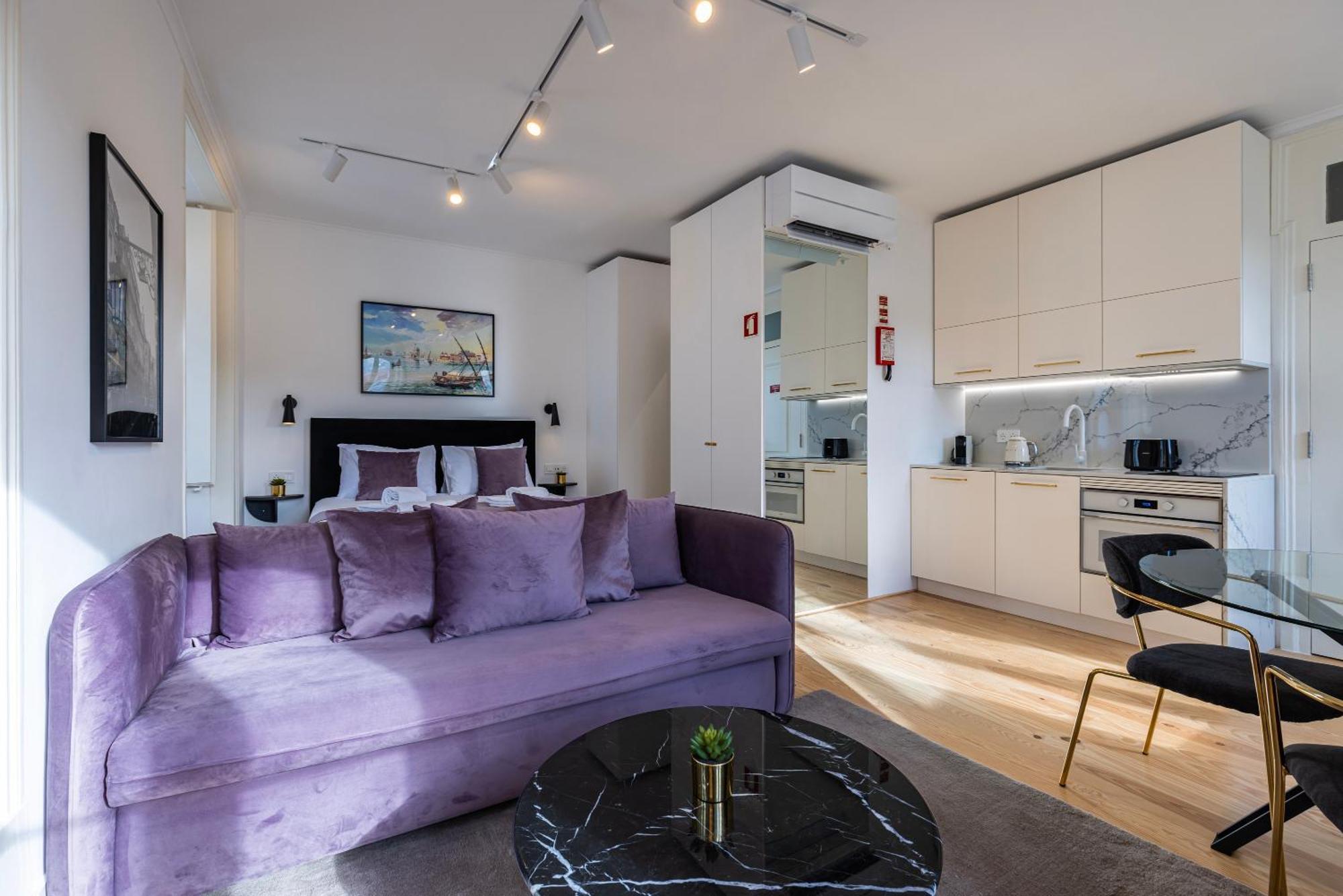 Figueira Quality Apartments By Lovelystay Lisbon Exterior photo