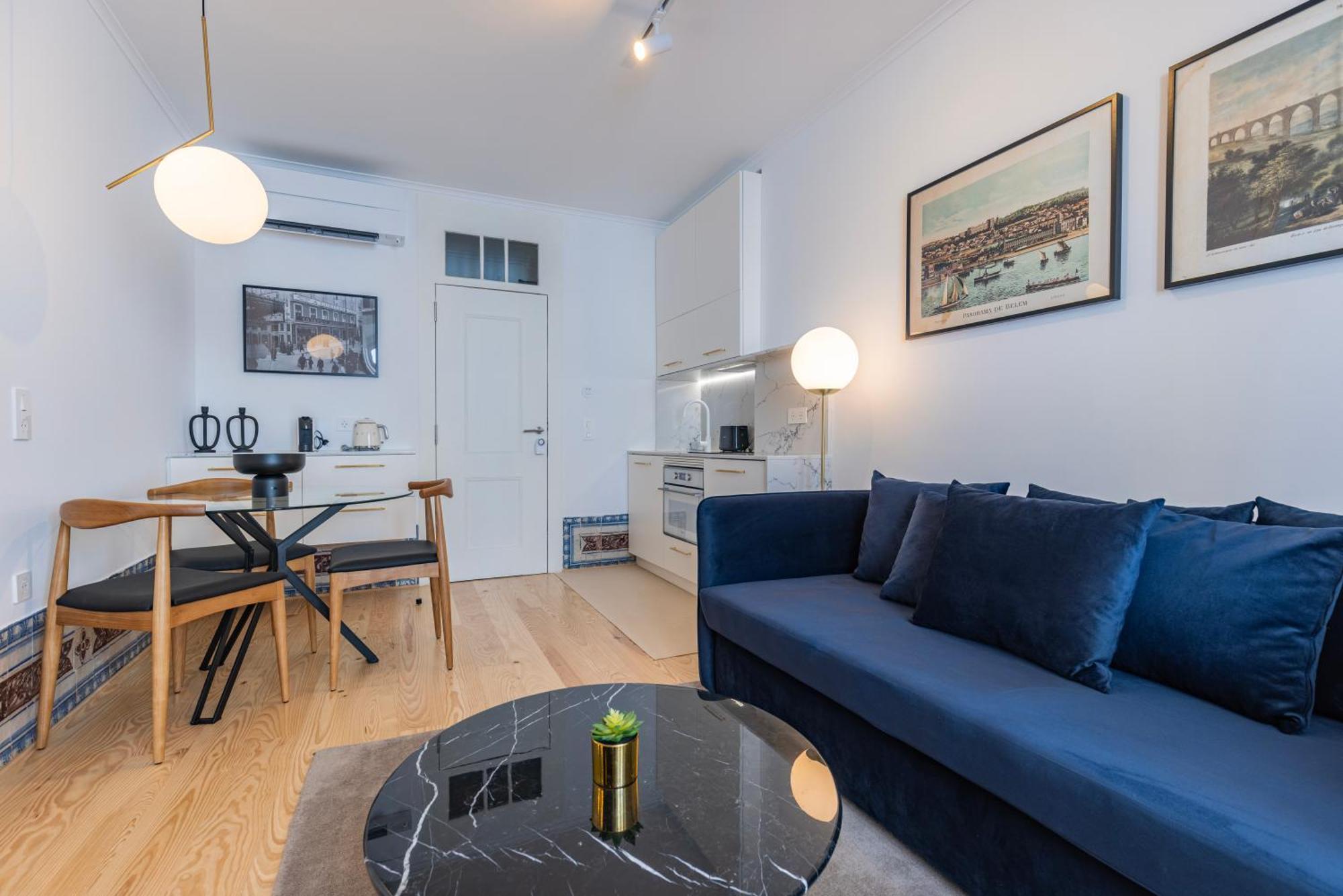 Figueira Quality Apartments By Lovelystay Lisbon Exterior photo