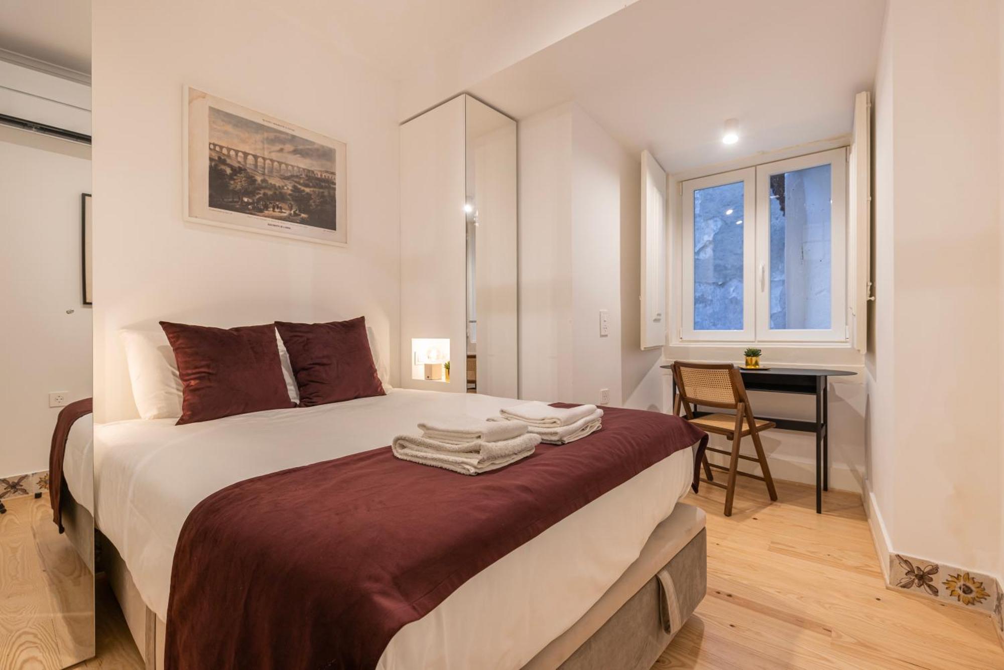 Figueira Quality Apartments By Lovelystay Lisbon Exterior photo
